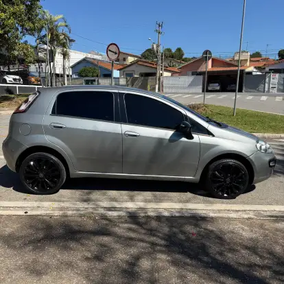FIAT-PUNTO-2013