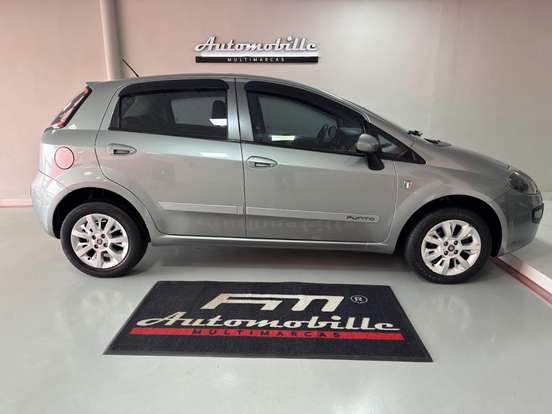 FIAT-PUNTO-2016