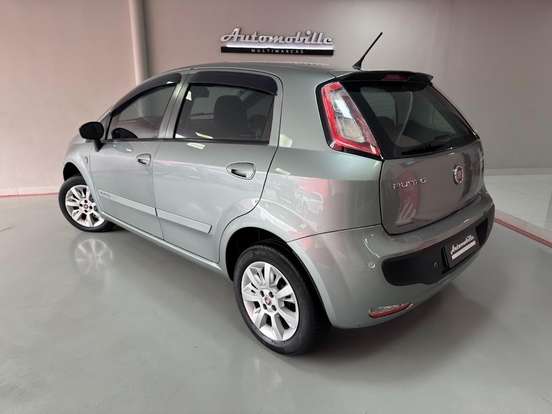 FIAT-PUNTO-2016
