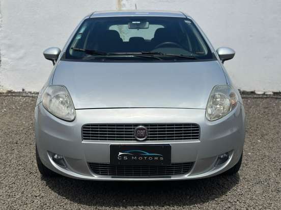 FIAT-PUNTO-2010
