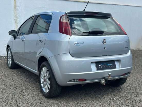 FIAT-PUNTO-1.6 ESSENCE 16V FLEX 4P MANUAL FIAT-PUNTO-2010