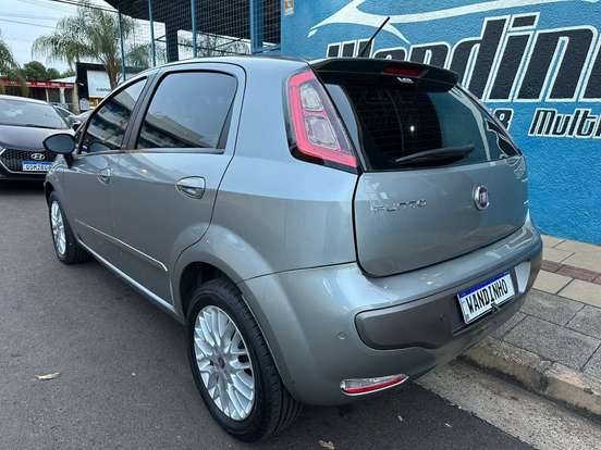 FIAT-PUNTO-1.6 ESSENCE 16V FLEX 4P MANUAL FIAT-PUNTO-2013