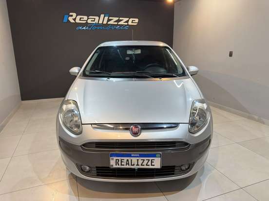 FIAT-PUNTO-2014