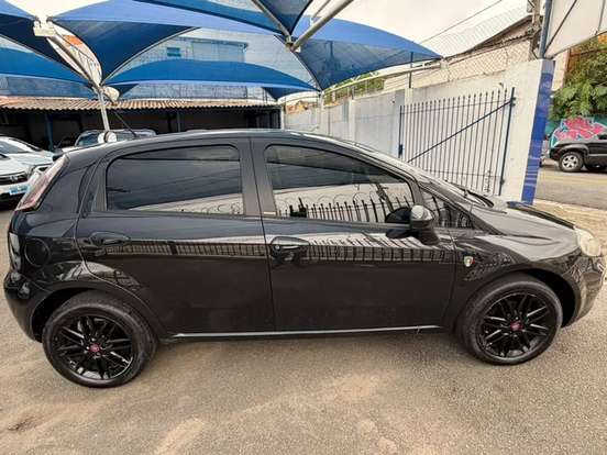 FIAT-PUNTO-1.6 ESSENCE 16V FLEX 4P MANUAL FIAT-PUNTO-2012