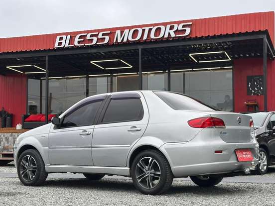 FIAT-SIENA-1.8 MPI HLX 8V FLEX 4P AUTOMATIZADO FIAT-SIENA-2009