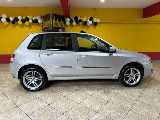 FIAT-STILO-1.8 MPI SPORTING 8V FLEX 4P AUTOMATIZADO FIAT-STILO-2008