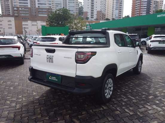 FIAT-STRADA-2024