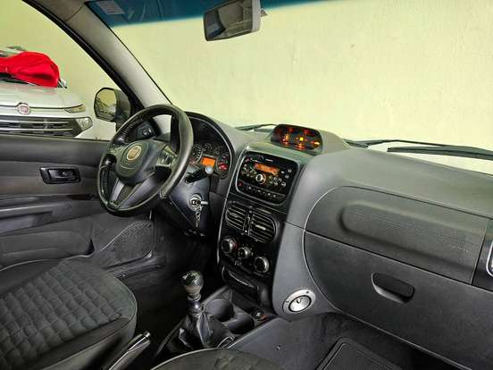 FIAT-STRADA-1.8 MPI ADVENTURE CE 16V FLEX 2P MANUAL FIAT-STRADA-2015