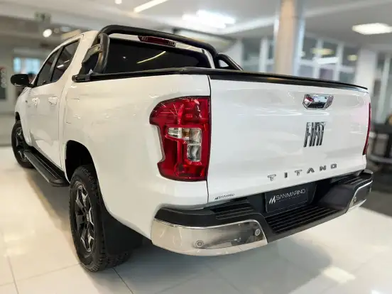 FIAT-TITANO-2.2 TURBO DIESEL VOLCANO 4X4 AT6 FIAT-TITANO-2024