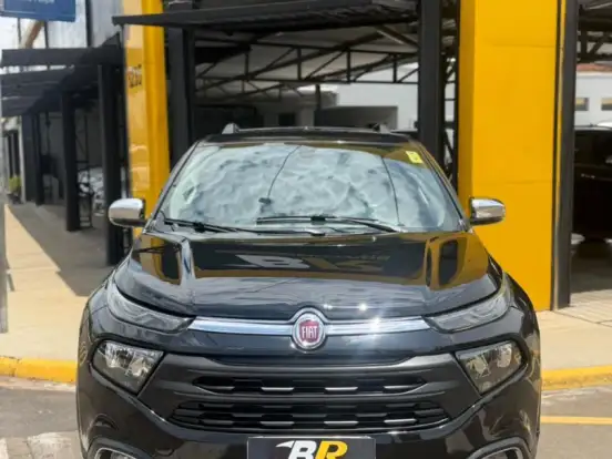FIAT-TORO-1.8 16V EVO FLEX FREEDOM AT6 FIAT-TORO-2017