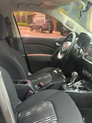 FIAT-TORO-2017
