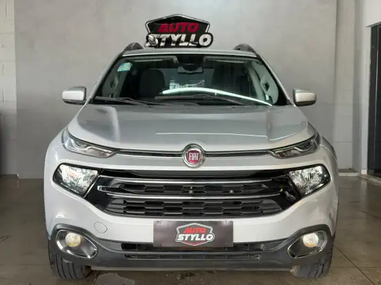 FIAT-TORO-2016