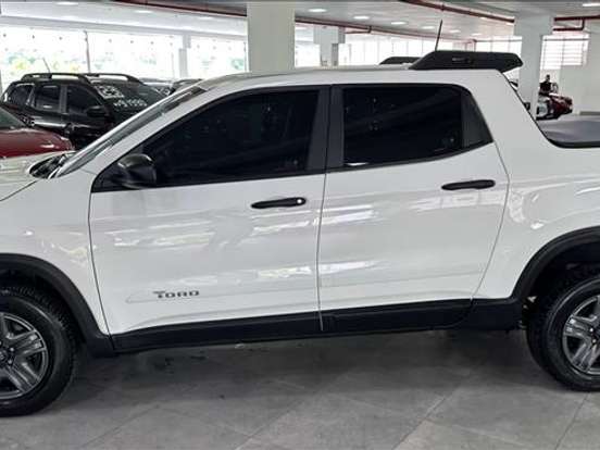 FIAT-TORO-1.3 TURBO 270 FLEX ENDURANCE AT6 FIAT-TORO-2025