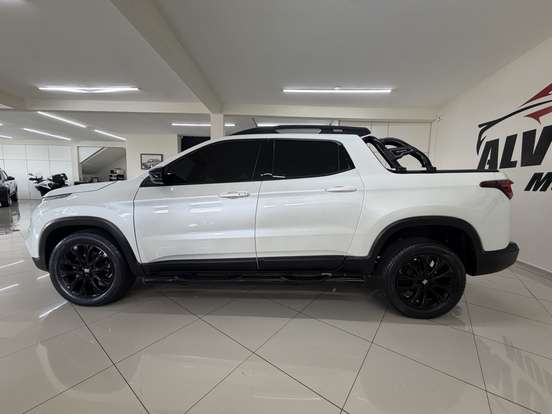 FIAT-TORO-2023