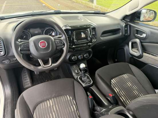 FIAT-TORO-2017