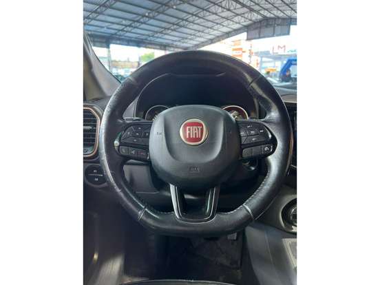 FIAT-TORO-2016