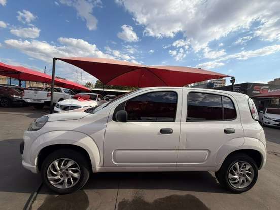FIAT-UNO-2018