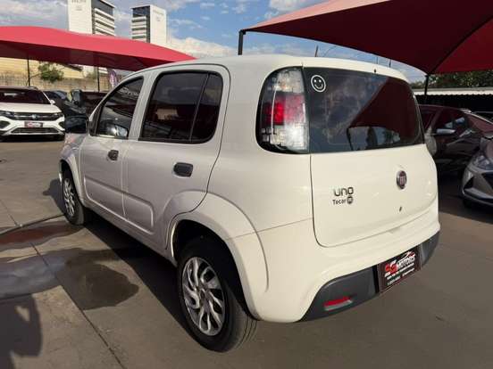 FIAT-UNO-1.0 FIRE FLEX ATTRACTIVE MANUAL FIAT-UNO-2018
