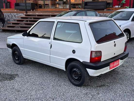 FIAT-UNO-1.0 MPI MILLE FIRE ECONOMY 8V FLEX 2P MANUAL FIAT-UNO-2009
