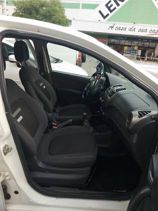 FIAT GRAND SIENA 1.6 MPI ESSENCE 16V FLEX 4P MANUAL
