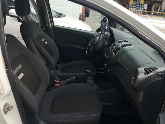 FIAT-GRAND SIENA-1.6 MPI ESSENCE 16V FLEX 4P MANUAL FIAT-GRAND SIENA-2016