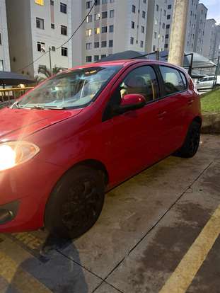 FIAT-PALIO-2015