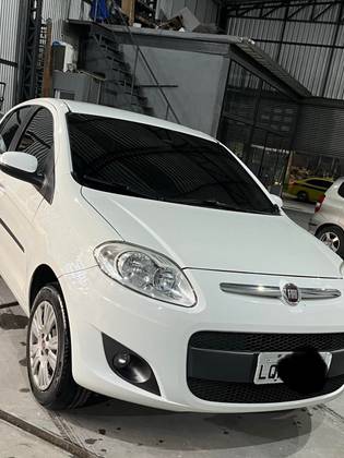 FIAT PALIO 1.6 MPI ESSENCE 16V FLEX 4P MANUAL