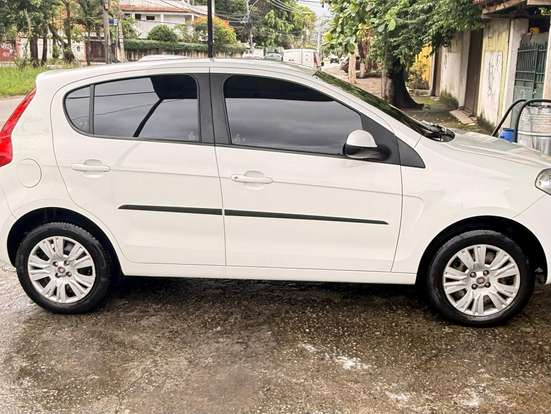 FIAT-PALIO-2012