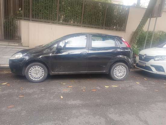 FIAT-PUNTO-2010