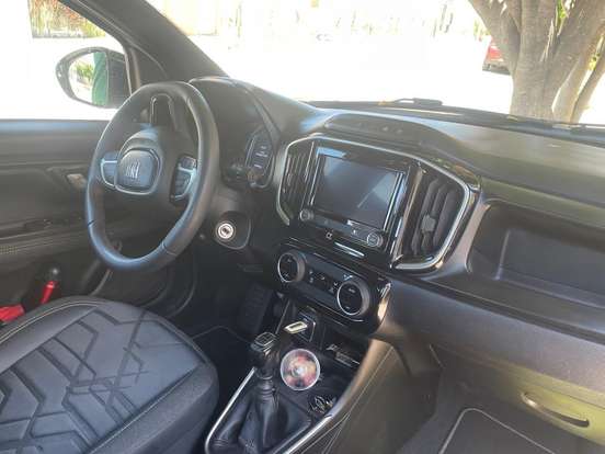 FIAT-STRADA-2024