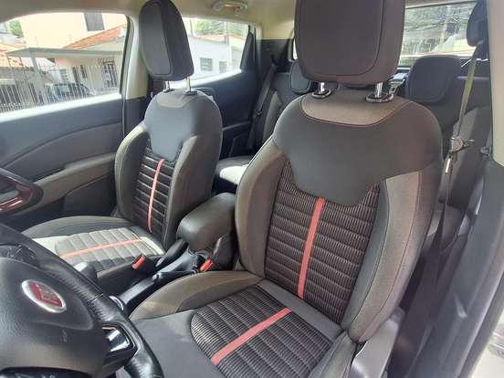 FIAT-TORO-1.8 16V EVO FLEX FREEDOM AT6 FIAT-TORO-2019