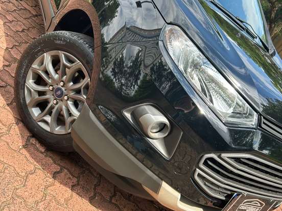 FORD-ECOSPORT-2016