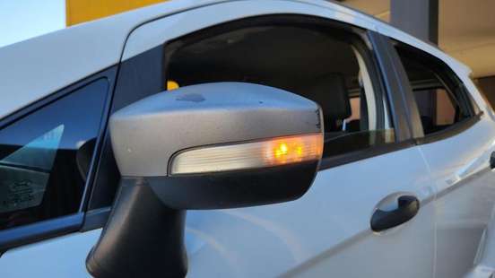 FORD-ECOSPORT-2013