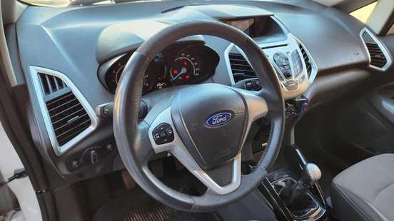 FORD-ECOSPORT-2013