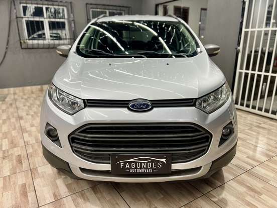 FORD-ECOSPORT-2016