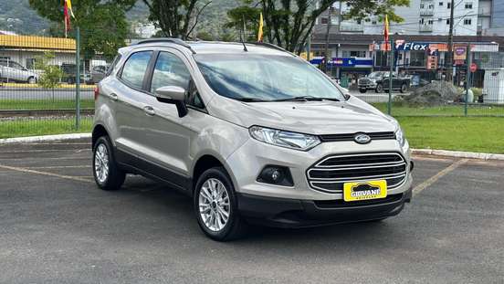 FORD-ECOSPORT-2017