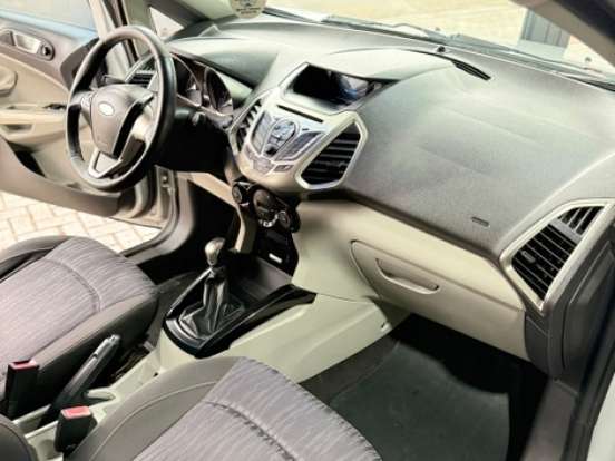 FORD-ECOSPORT-1.6 TITANIUM 16V FLEX 4P MANUAL FORD-ECOSPORT-2013