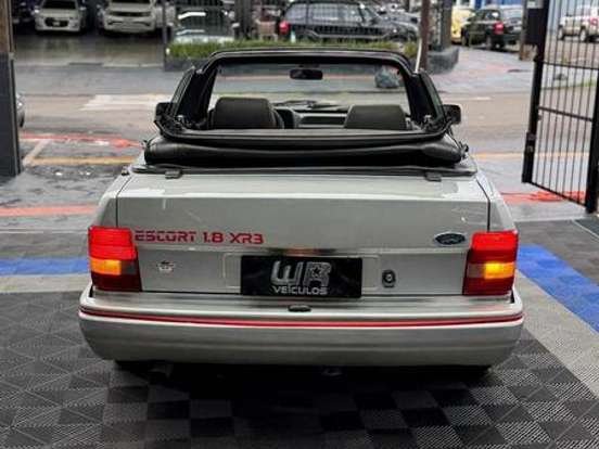 FORD-ESCORT-1.8 XR3 CONVERSÍVEL 8V ÁLCOOL 2P MANUAL FORD-ESCORT-1992