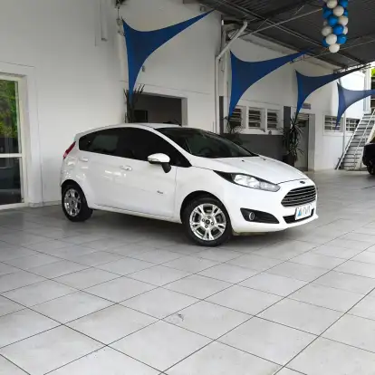 FORD-FIESTA-2016