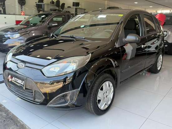 FORD-FIESTA-2010