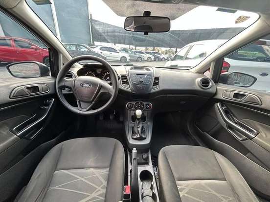 FORD-FIESTA-2014