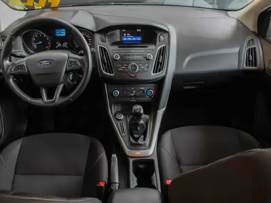 FORD-FOCUS-1.6 SE 16V FLEX 4P MANUAL FORD-FOCUS-2018