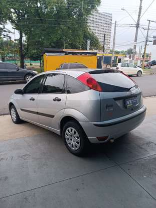 FORD-FOCUS-2009