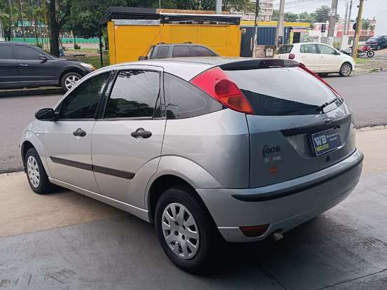 FORD-FOCUS-1.6 GL 8V FLEX 4P MANUAL FORD-FOCUS-2009