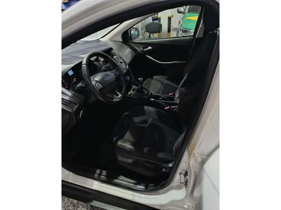 FORD-FOCUS-1.6 SE PLUS 16V FLEX 4P MANUAL FORD-FOCUS-2017