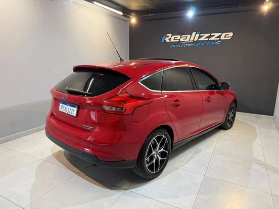 FORD-FOCUS-2017