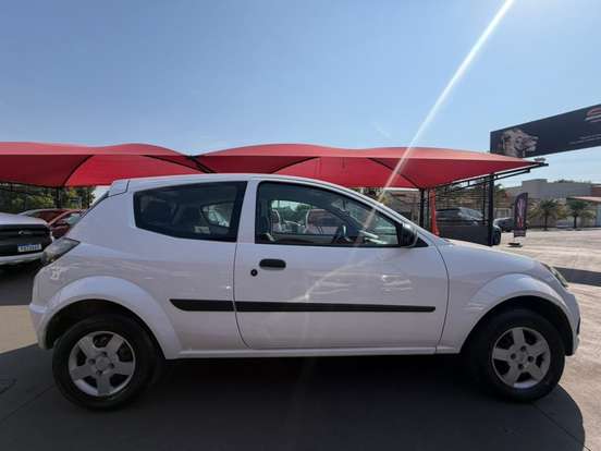 FORD-KA-2013