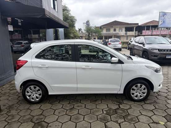 FORD-KA-2016