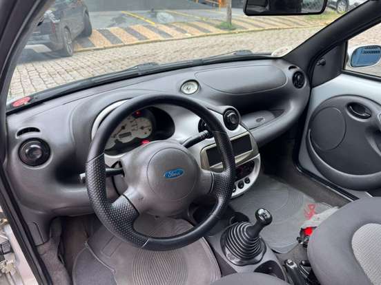 FORD-KA-1.6 MPI XR 8V GASOLINA 2P MANUAL FORD-KA-2005