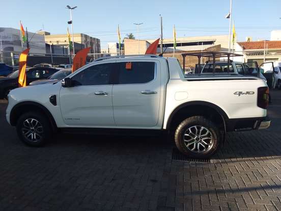 FORD-RANGER-3.0 V6 TURBO DIESEL CD LIMITED 4X4 AUTOMÁTICO FORD-RANGER-2025